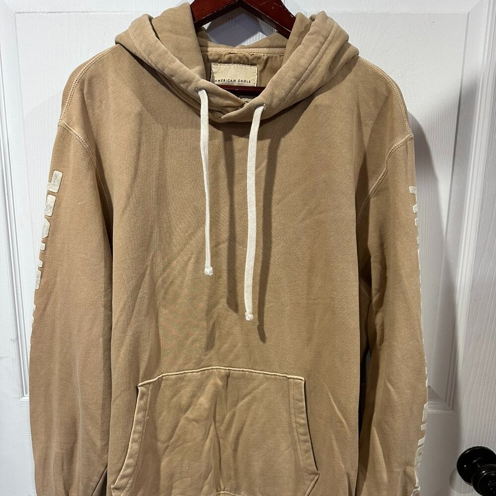 American Eagle Tan Hoodie Mens X-Large Super Soft Pocket Spell Out Sleeve 299